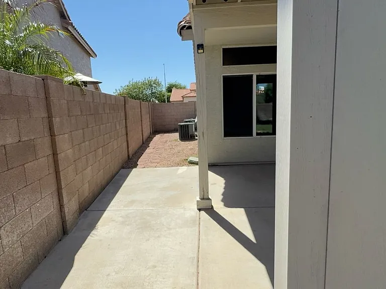 1231 N Firehouse Ct — Photo 28