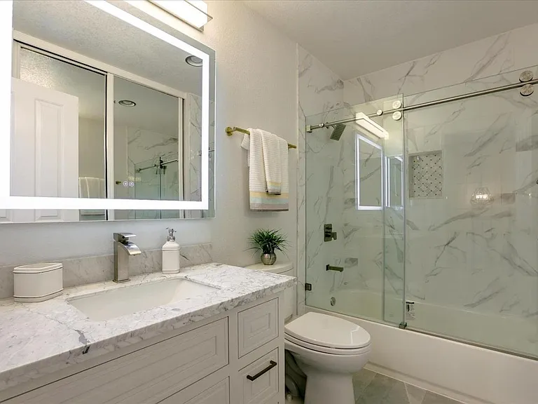 4746 Eagle Lake Dr — Photo 28