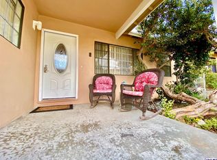 3023 Scott Rd, Burbank, CA 91504