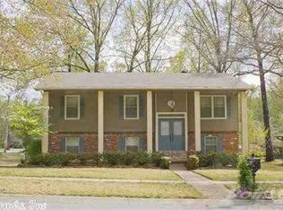 14001 Ridgewood Dr, Little Rock, AR 72211
