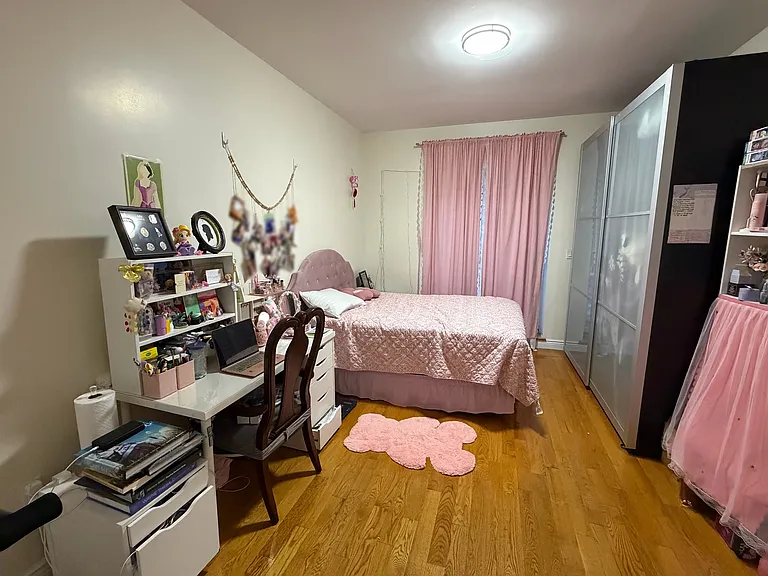 188 Bay 17th St #3 — Photo 1