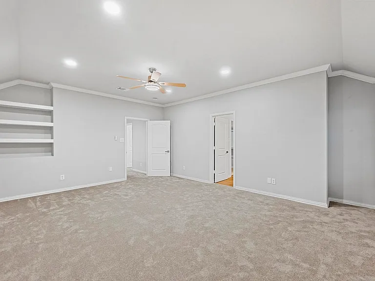 1045 Rodin Ln — Photo 9