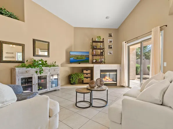 3243 E Maldonado Dr, Phoenix, AZ 85042