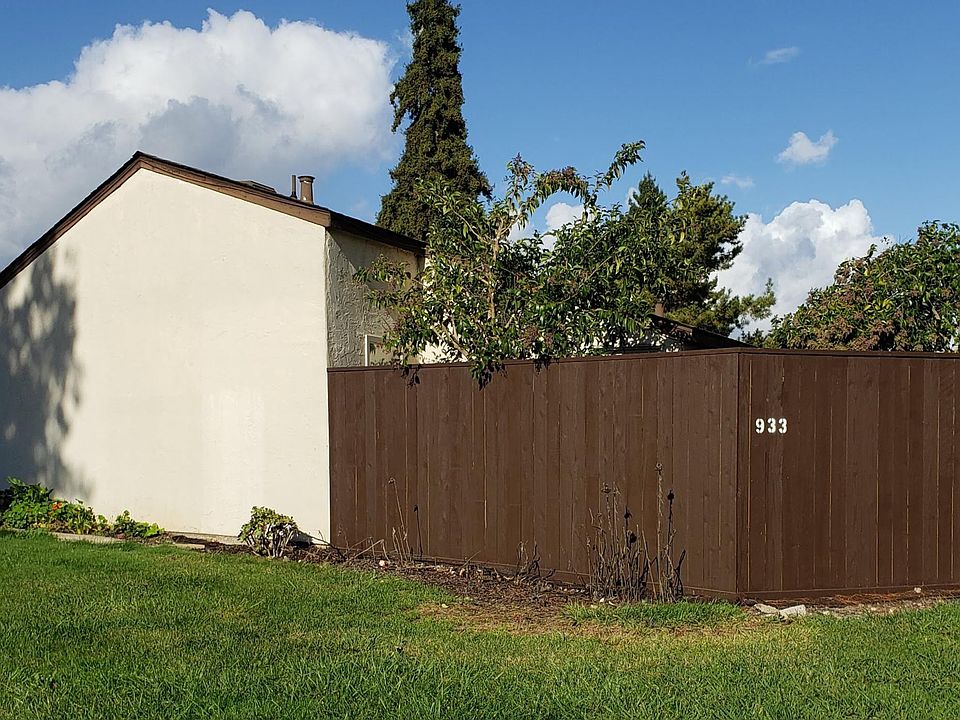 Street View of side of unit