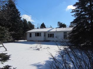 7233 Brills Lake Rd, Jackson, MI 49201