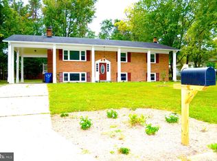 11209 Carroll Dr, Waldorf, MD 20601