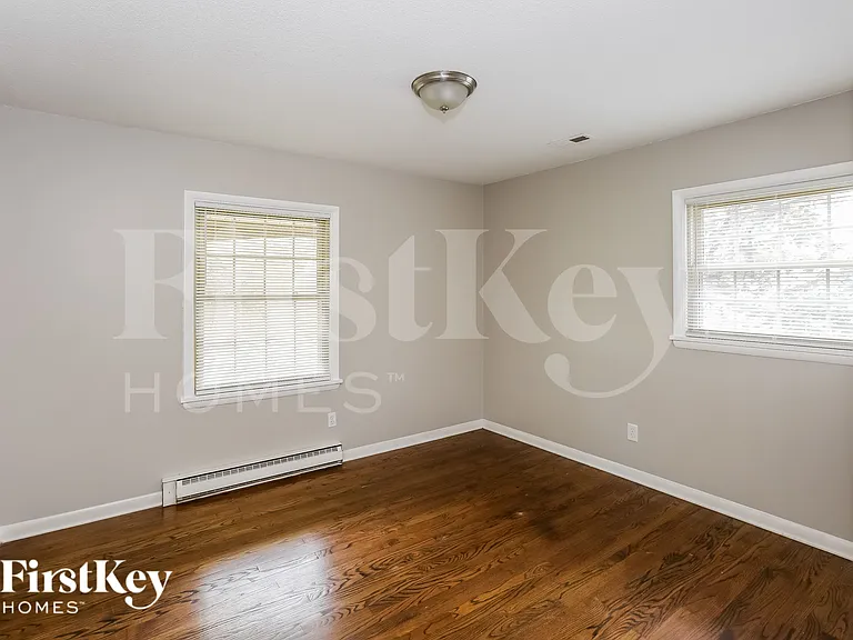 9208 Thayer Rd — Photo 12