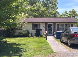 835 Summit Ridge Rd, Dandridge, TN 37725