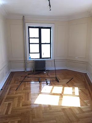 Rented by Lang Realty LLC | media 2