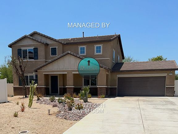 2nd image of 26539 Vineland Cir