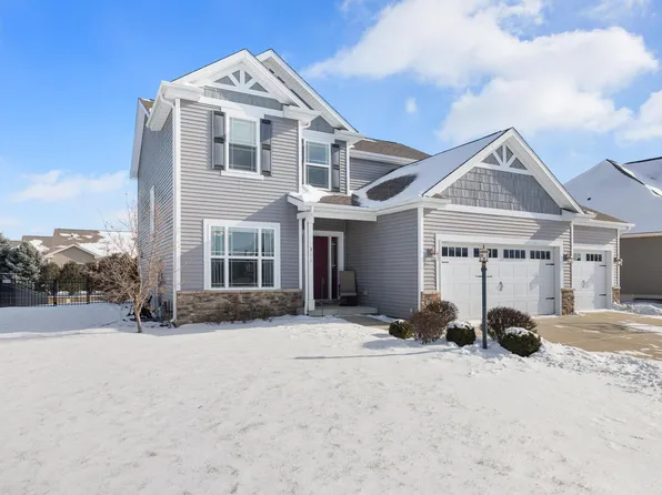 306 Potomac Ave, Savoy, IL 61874