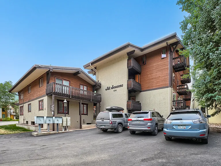 434 Gore Creek Dr #D-2 — Photo 21