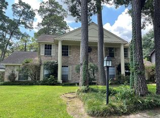 8215 Colonial Forest Ln, Spring, TX 77379