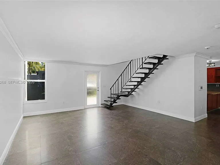 12340 SW 20th Ter #12340 — Photo 29
