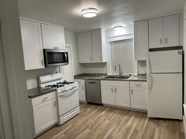 61 Woodbine St, Attleboro, MA 02703