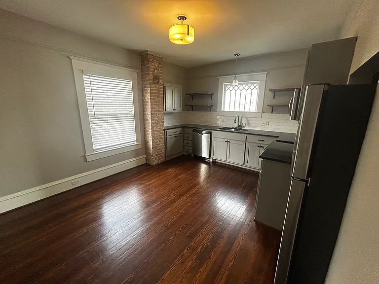 1630 Mistletoe Blvd #B — Photo 4