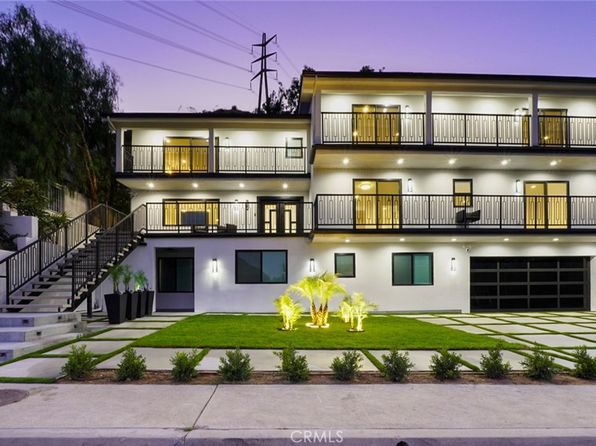 3381 Oakmont View Dr