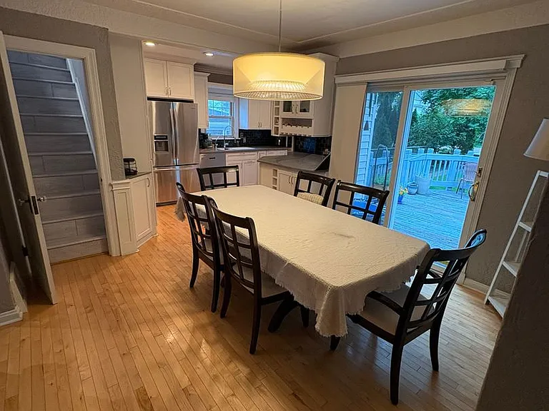 223 Hillside Ave — Photo 8