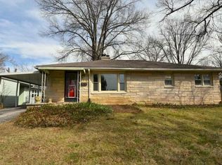 1017 S Manor Rd, Bloomington, IN 47401