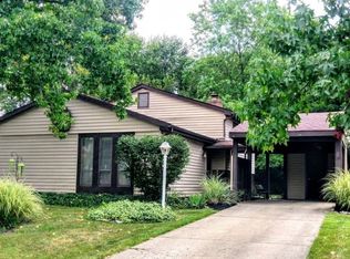 1525 Hazelgrove Dr, Cincinnati, OH
