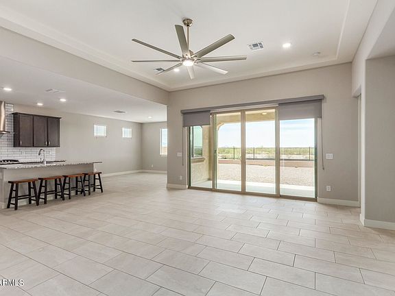 5th image of 18365 W Sandlewood Dr