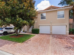 5427 Admiral Way, Oxford, FL 34484