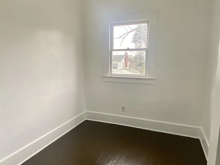 2227 Cordova Ave #2227 — Photo 4