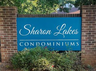 1909 Mereview Ct UNIT 25, Charlotte, NC