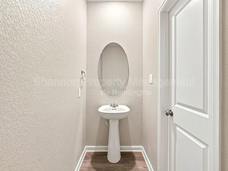 32311 Melbrooke Dr — Photo 24