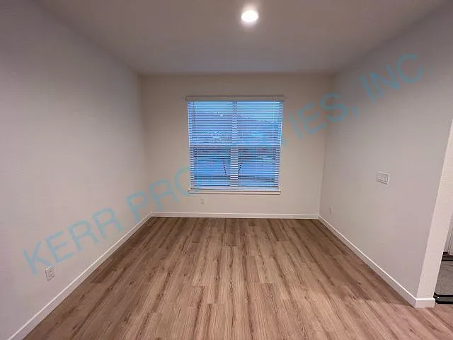 11896 SE Smith Rock — Photo 4