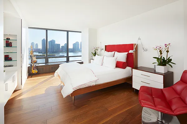 Sold by Brown Harris Stevens | media 18