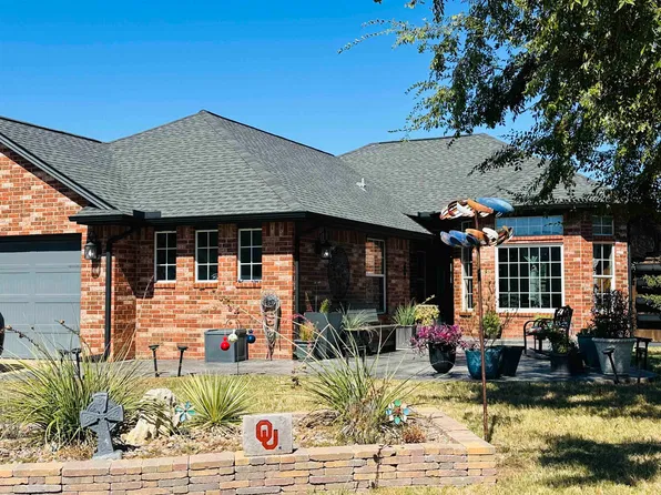 3417 Bates Dr, Duncan, OK 73533