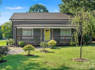 703 N Enochville Ave, Kannapolis, NC 28081