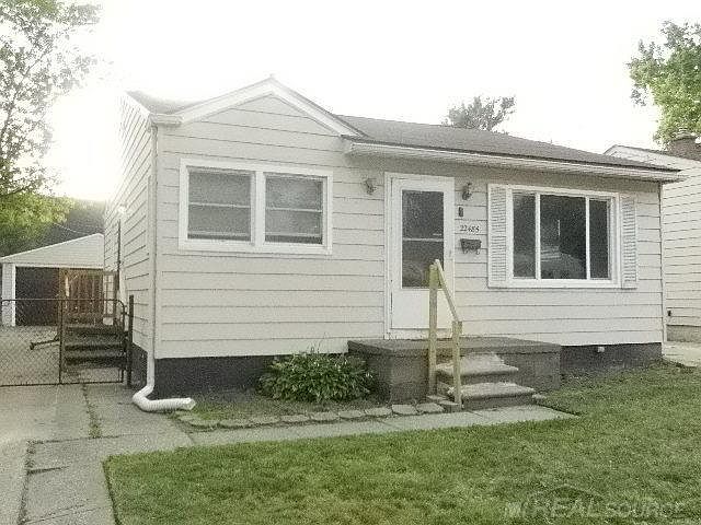 1st image of 22485 Hillock Ave