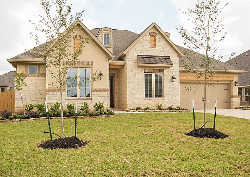 1st image of 1521 Royal Field Ln