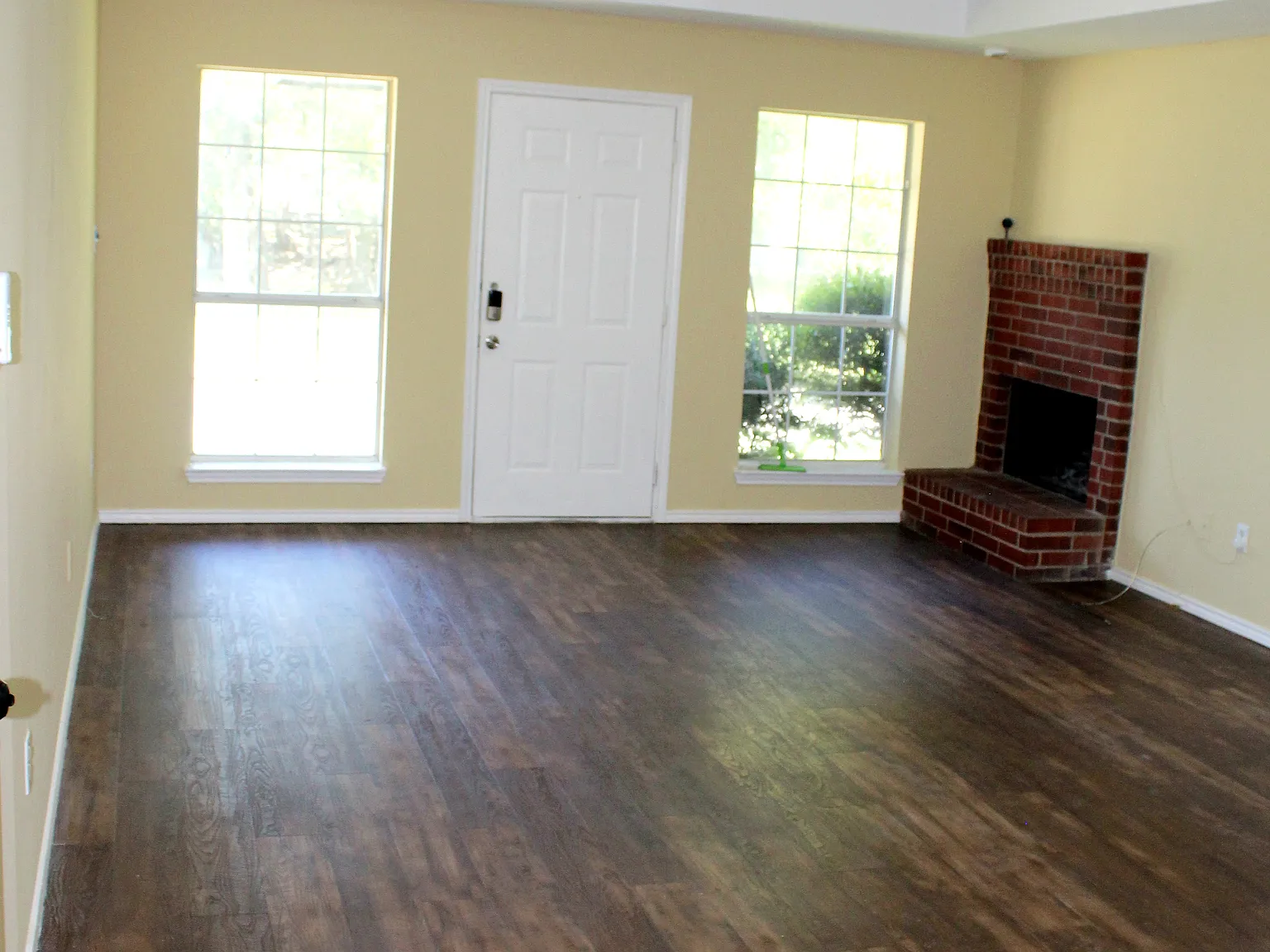 1803 Park Pl — Photo 1