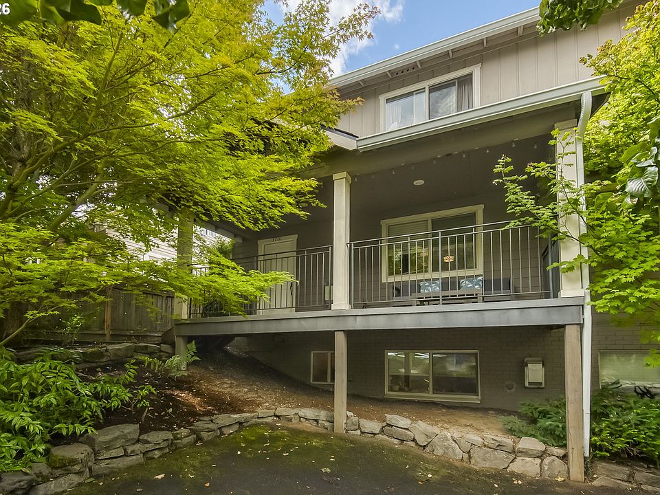 1st image of 3701 SE 33rd Ave