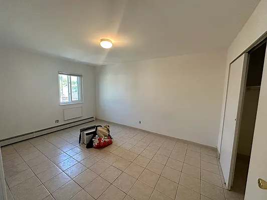 Rented by Capri Jet Realty Corp | media 14