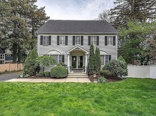 396 Dedham St, Newton, MA 02459
