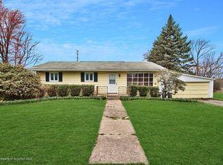1032 Morgan Hwy, Clarks Summit, PA 18411