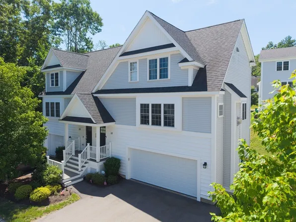 18 Craftsman Ct #16, South Grafton, MA 01560