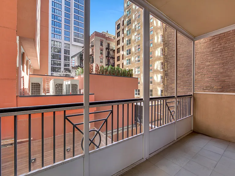 732 W End Ave #3 — Photo 13