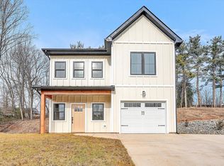 300 Anderson St, Rocky Mount, VA 24151