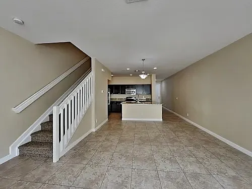 9501 SW Merlin Ct — Photo 1