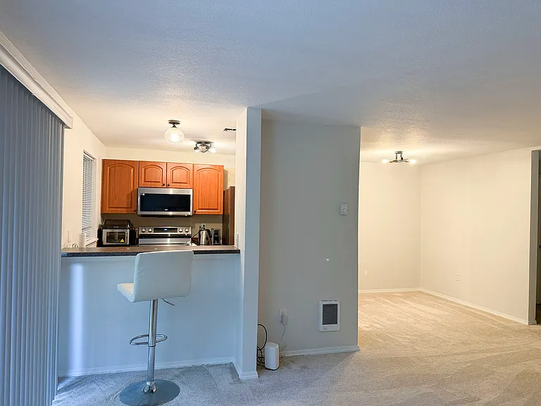15433 Country Club Dr #E202 — Photo 3