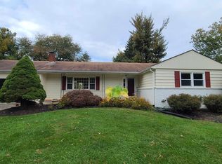 51 Bayberry Rd, Ewing, NJ 08618