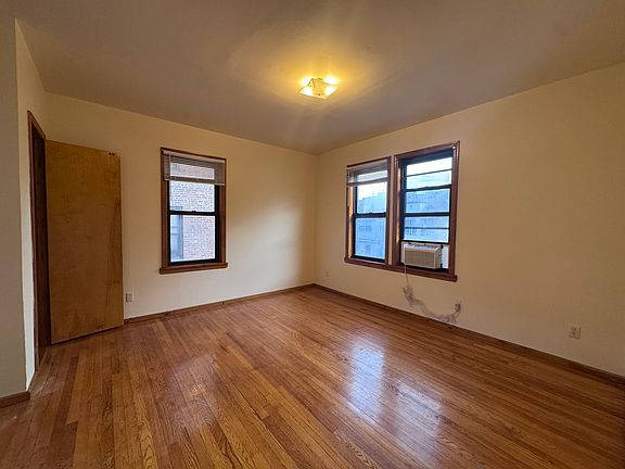 5th image of 14304 Cherry Ave Floor 2