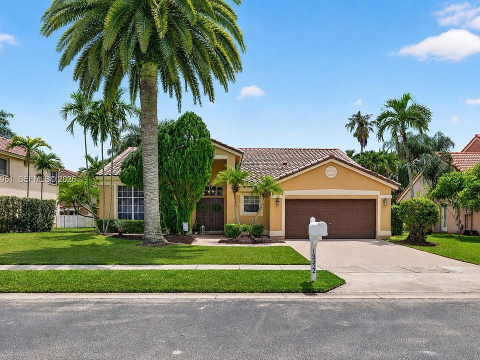 1st image of 19352 NW 11th St