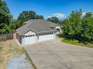 4692 Corita Pl, Redding, CA 96001