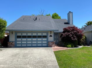 7826 Montero Dr, Rohnert Park, CA 94928